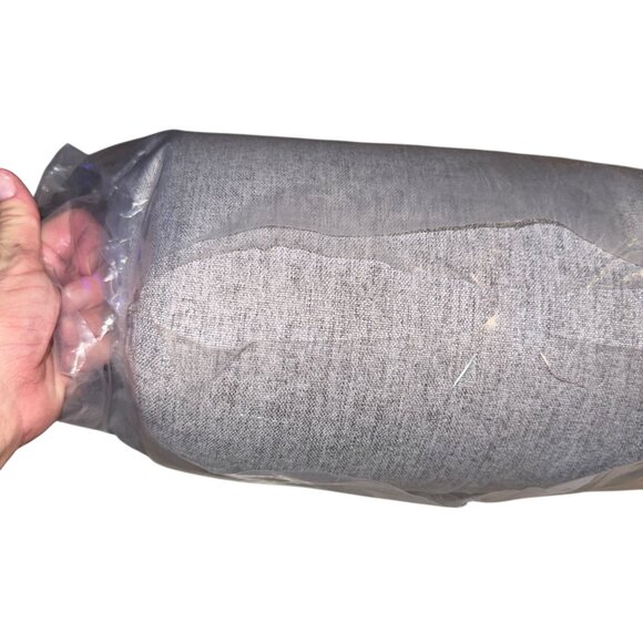 New Sealed Diggs Bolstr Dog Crate Bed 30 X 19 Gray Water Resistant Headrest - Picture 5 of 8